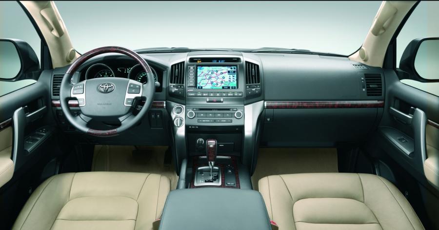  Toyota Land Cruiser 200 2007 года  (фото 193 из 196)